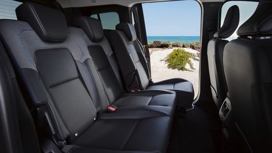 موقعیت رانندگی راحت و کابین عملی با ارزش خوب نیسان تاون استار MPV Pure Ev با WLTP 285km