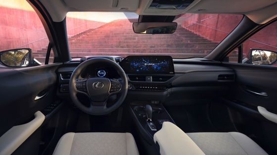 لکسوس UX300e 2023 بررسی، تمام الکتریکی EV 440km محدوده WLTP 7.5s 0-100km/h شتاب با 150kW قدرت ماشین الکتریکی خالص