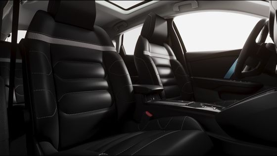 رانندگی مناسب E-C4 سیتروئن با 115kW (156ps) قدرت در 150km / h سرعت بالا 54kwh باتری لیتیوم یون