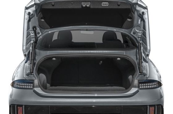 بیشترین مصرف انرژی EV 2 هیوندای Ioniq 6 خودرو الکتریکی خالص با حداکثر محدوده 361 مایل پوشش می دهد 4.17 مایلیون / کیلو وات