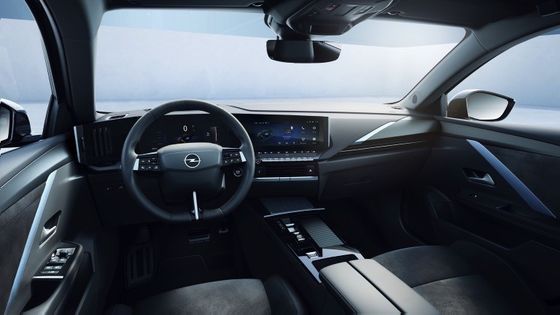 اتومبیل الکتریکی راحت در Opel Astra Electric با باتری 54kwh 150kw قدرت موتور در سرعت 170km / h