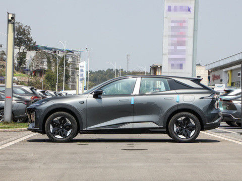 جدیدترین هواوی سیستم DEEPAL S07 2024 EREV با 121km CLTC0.5h زمان شارژ سریع 175kW حداکثر قدرت 320N.m تورک