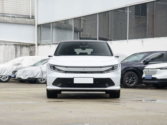 2025 GAC هوندا P7 SUV الکتریکی 620km Range اتومبیل های الکتریکی