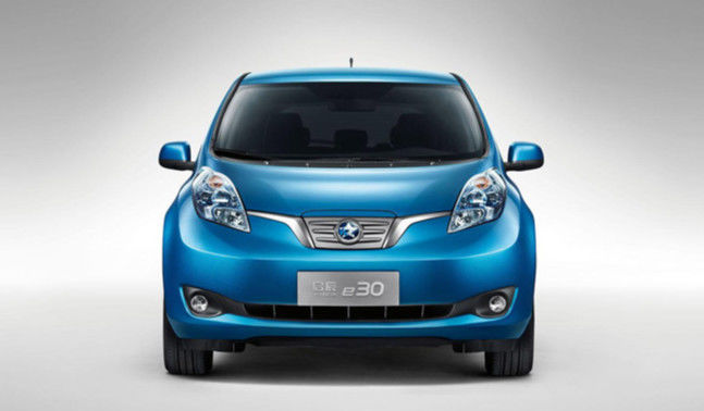 خودروهای برقی خالص 4 صندلی Venucia E30 خودروهای فرمان چپ 105 کیلومتر در ساعت