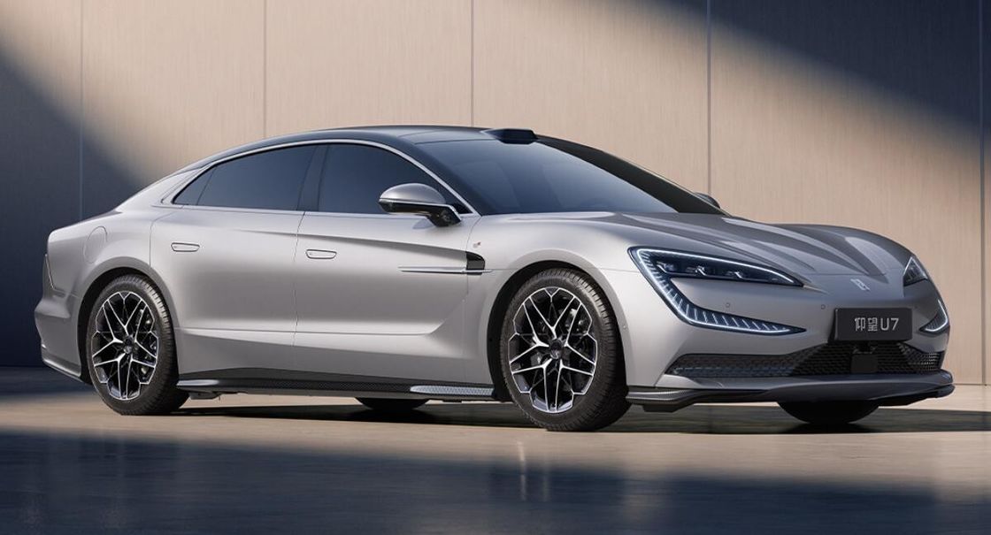 PRESALE 2024 اتومبیل الکتریکی جدید BYD یانگ وانگ U7 سدان مقاومت باد از Cd 0.195 240Kw قدرت موتور